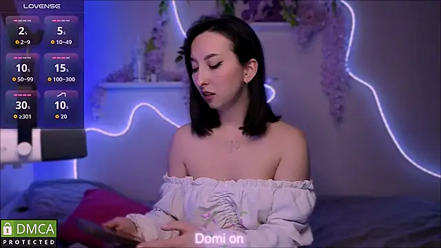 Snapshot of wow_susan chatting on 04.10.26 wow susan online show from 04.10.26