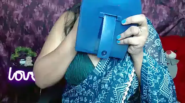 Naughty Ayesha1 online show from 12.29.24