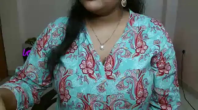 Naughty Ayesha1 online show from 01.29.25