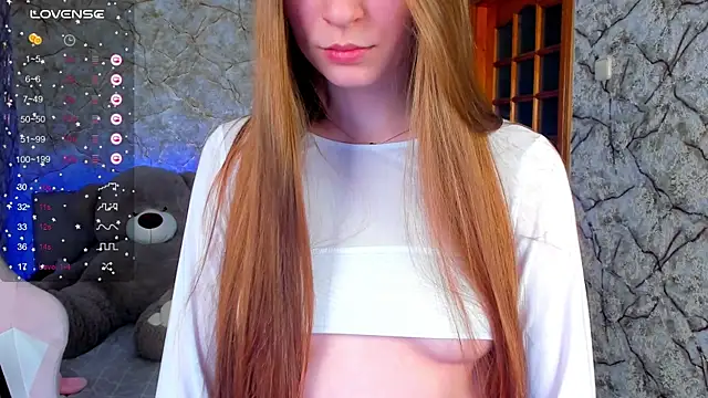 Snapshot of _flowersweeet_ chatting on 02.22.26 flowersweeet online show from 02.22.26