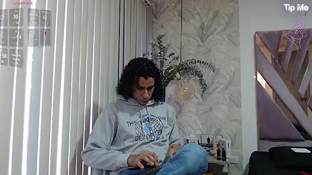 Snapshot of jackstanford chatting on 01.15.25 jackstanford online show from 01.15.25