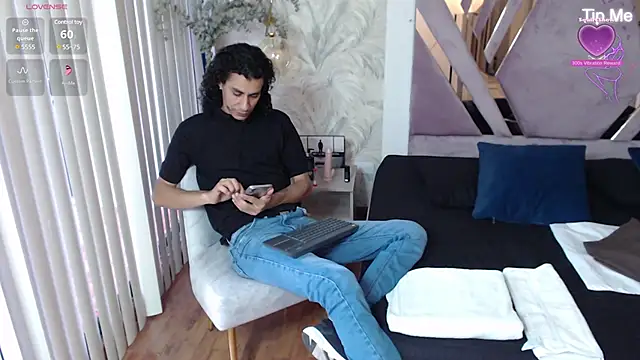 Snapshot of jackstanford chatting on 01.30.25 jackstanford online show from 01.30.25