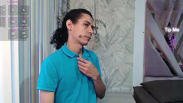 Snapshot of jackstanford chatting on 02.09.25 jackstanford online show from 02.09.25