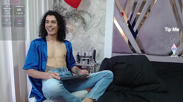 Snapshot of jackstanford chatting on 02.21.25 jackstanford online show from 02.21.25