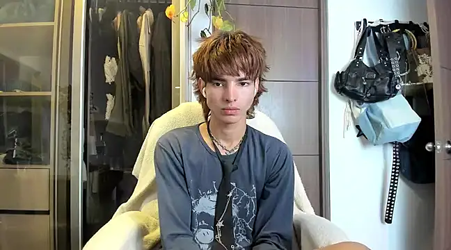 santy-kitty online show from 01.25.25