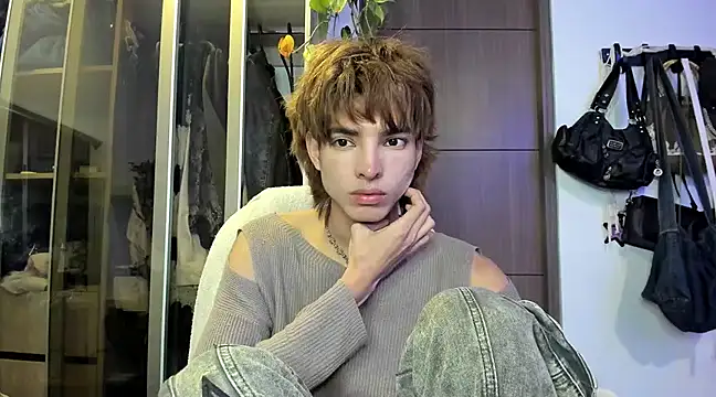 santy-kitty online show from 01.28.25