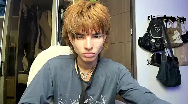 santy-kitty online show from 01.30.25