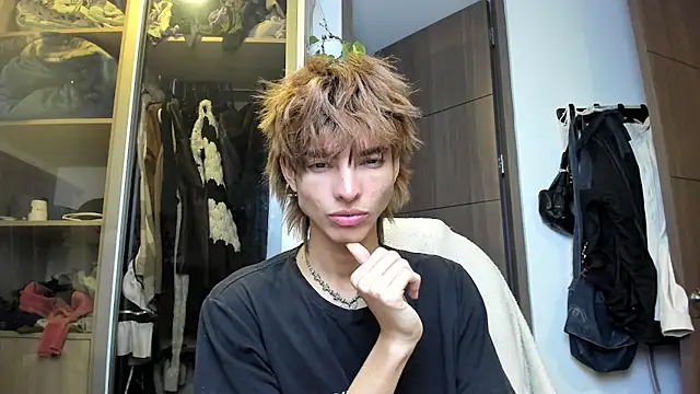 santy-kitty online show from 02.14.25