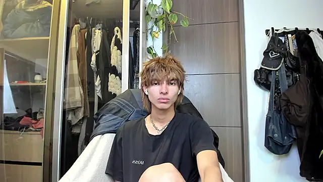 santy-kitty online show from 02.16.25