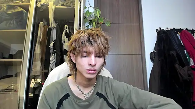 santy-kitty online show from 02.19.25