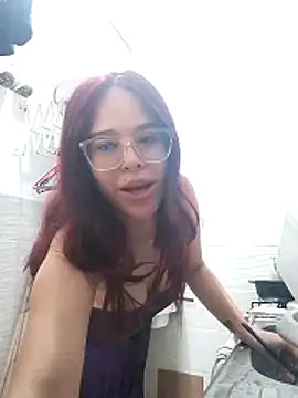 Snapshot of Kathya_puta chatting on 11.08.25 Kathya puta online show from 11.08.25