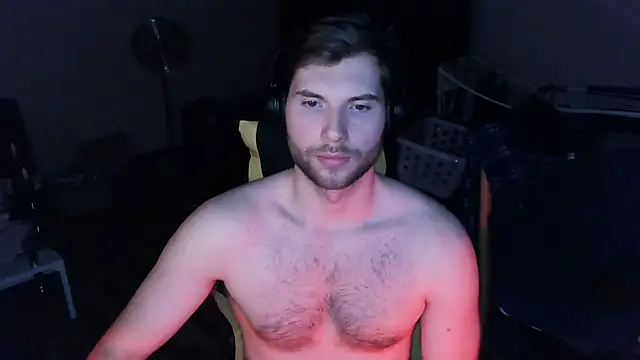 Snapshot of Ironman220 chatting on 03.11.26 Ironman220 online show from 03.11.26