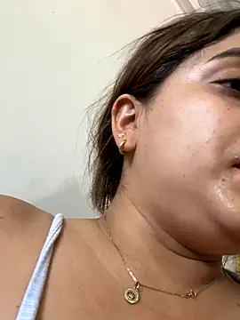 perlita05 online show from 09.09.25