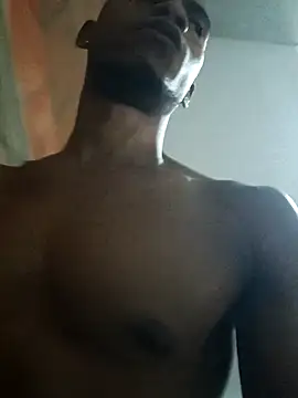 MAXIMO JHONS online show from 10.08.25