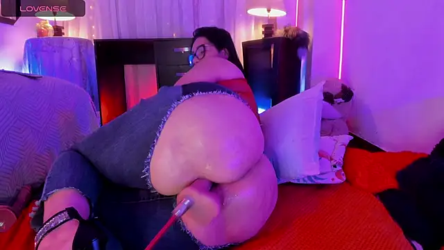 Venus R0se online show from 04.12.26