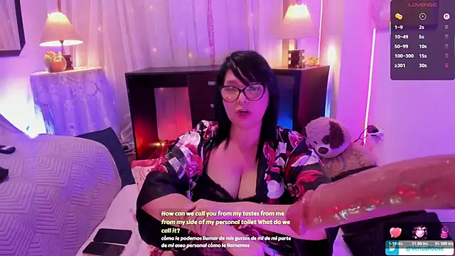 Venus R0se online show from 04.17.26