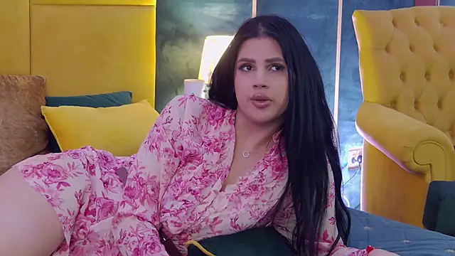 GiuliaHarvey online show from 03.07.25