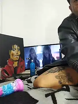 Daretodeviate online show from 10.23.25