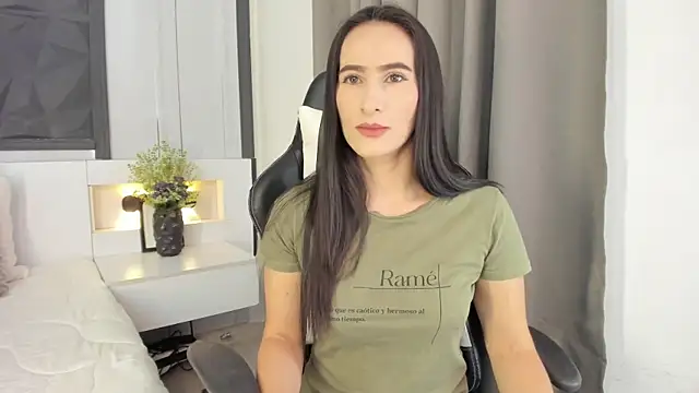 SaraGomez1 online show from 10.03.25