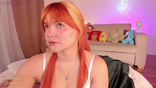 DAKOTA LOVEE online show from 02.25.26