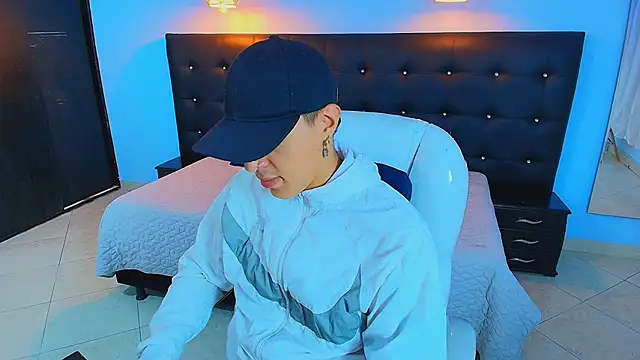 Lobo 17  online show from 02.04.25