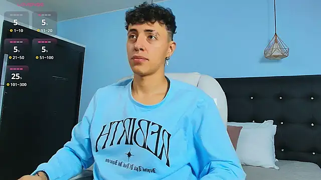 Lobo 17  online show from 02.12.25