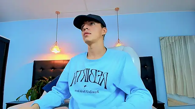 Lobo 17  online show from 03.20.25