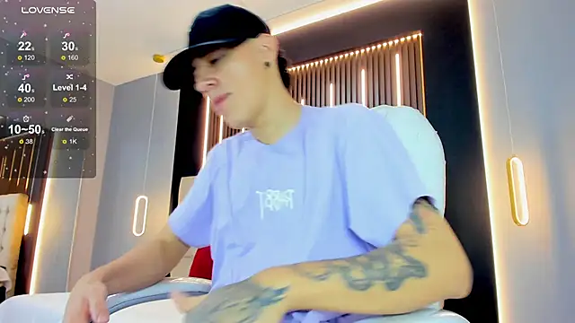 Lobo 17  online show from 03.03.26