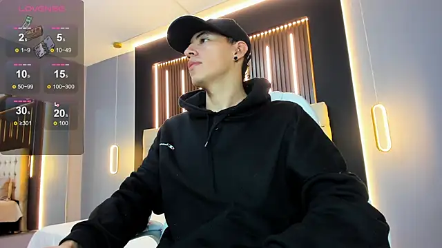 Lobo 17  online show from 04.07.26