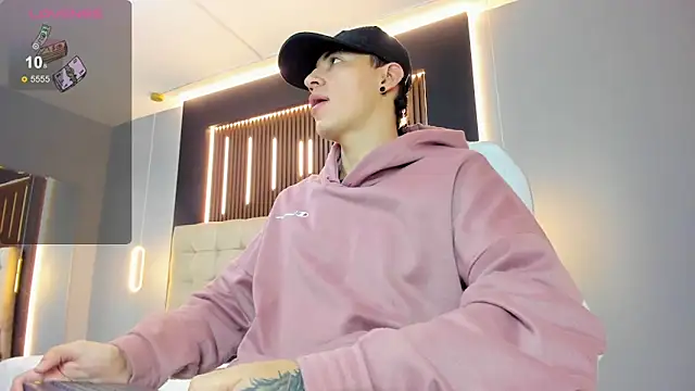 Lobo 17  online show from 04.15.26