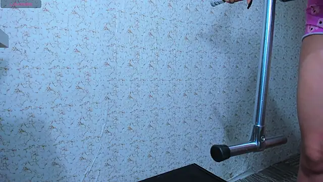 Annaraquel  online show from 12.28.24