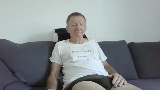 naturiste974 online show from 06.07.26