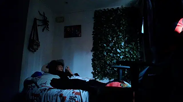 Snapshot of twink_sebas_ chatting on 01.25.25 twink sebas online show from 01.25.25