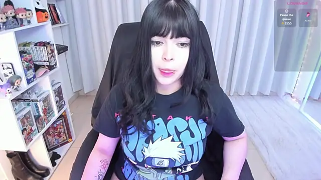 Snapshot of misshoneyxxx chatting on 10.02.25 misshoneyxxx online show from 10.02.25