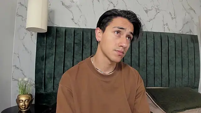 Snapshot of Andy_Joy_ chatting on 02.13.26 Andy Joy online show from 02.13.26