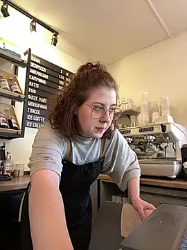 cinnabon  online show from 03.29.26