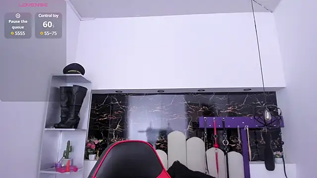 Snapshot of Kathia_Armstrong chatting on 12.27.24 Kathia Armstrong online show from 12.27.24