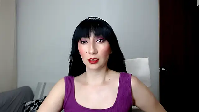 Snapshot of Laura-pervert chatting on 06.07.26 Laura-pervert online show from 06.07.26