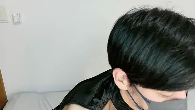 itsme LEON online show from 10.28.25