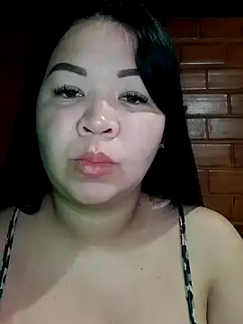 Snapshot of Chantal_lopez chatting on 12.22.24 Chantal lopez online show from 12.22.24