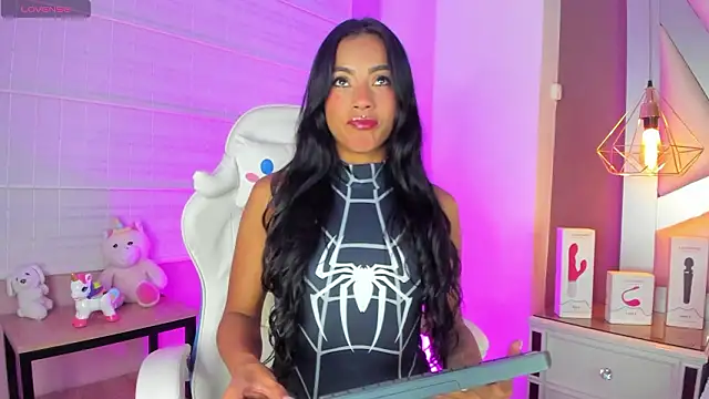 Amber villalobos  online show from 02.04.26