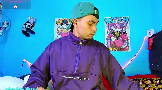 Snapshot of kalivan_voinesscu chatting on 01.09.25 kalivan voinesscu online show from 01.09.25