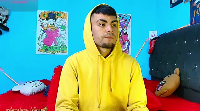 Snapshot of kalivan_voinesscu chatting on 01.19.25 kalivan voinesscu online show from 01.19.25