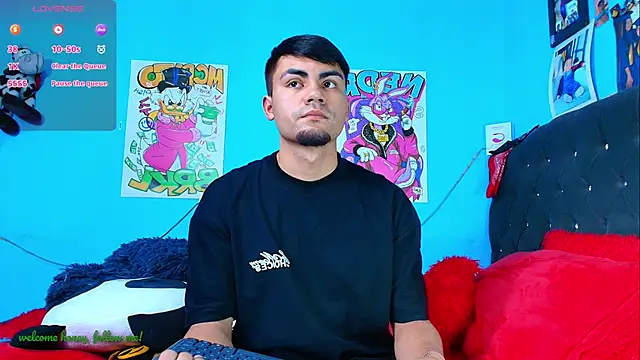 Snapshot of kalivan_voinesscu chatting on 03.04.25 kalivan voinesscu online show from 03.04.25