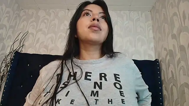 CarolineBrunx online show from 03.12.26