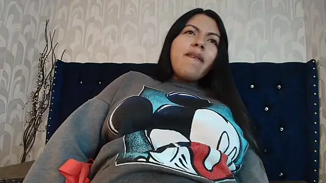 CarolineBrunx online show from 05.01.26