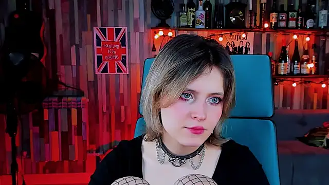 Snapshot of LolaAsmus chatting on 01.11.25 LolaAsmus online show from 01.11.25