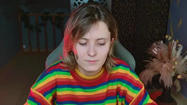 Snapshot of LolaAsmus chatting on 02.07.25 LolaAsmus online show from 02.07.25