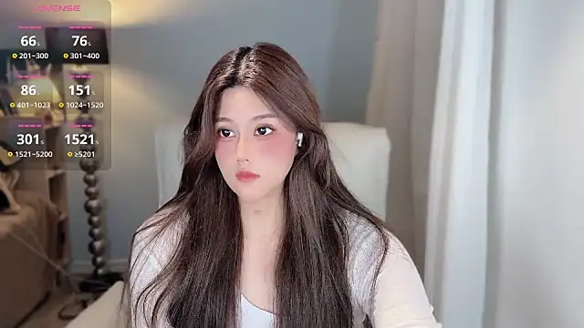 Strawberrybabyy1 online show from 12.04.24