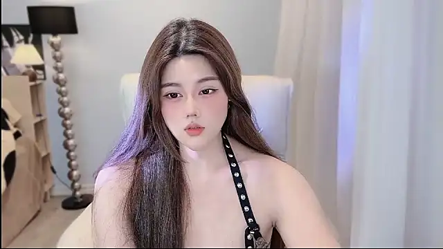 Strawberrybabyy1 online show from 12.22.24